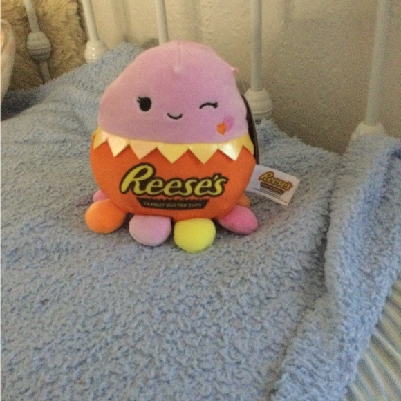 Limited addition candy squishmallow - Picture 3 of 4